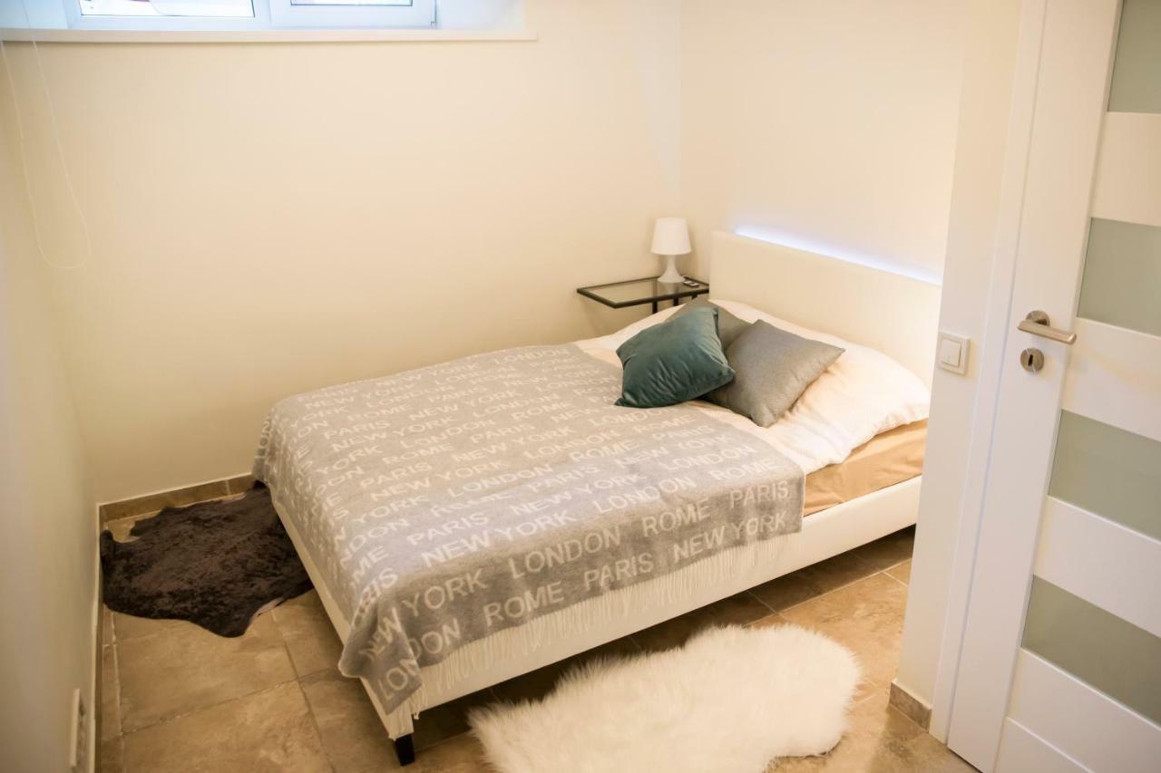 Stay In Kaunas - Free Parking Exterior photo